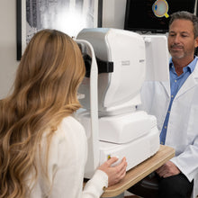 Load image into Gallery viewer, Huvitz HFC-1 Cámara Retinal con cámara de alta definición de 20 megapíxeles