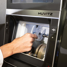 Load image into Gallery viewer, Huvitz HPE-990 Biseladora de lentes especiales: ultra-hidrofóbicas y de alta curvatura
